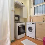 1 Bedroom Awesome In 아파트